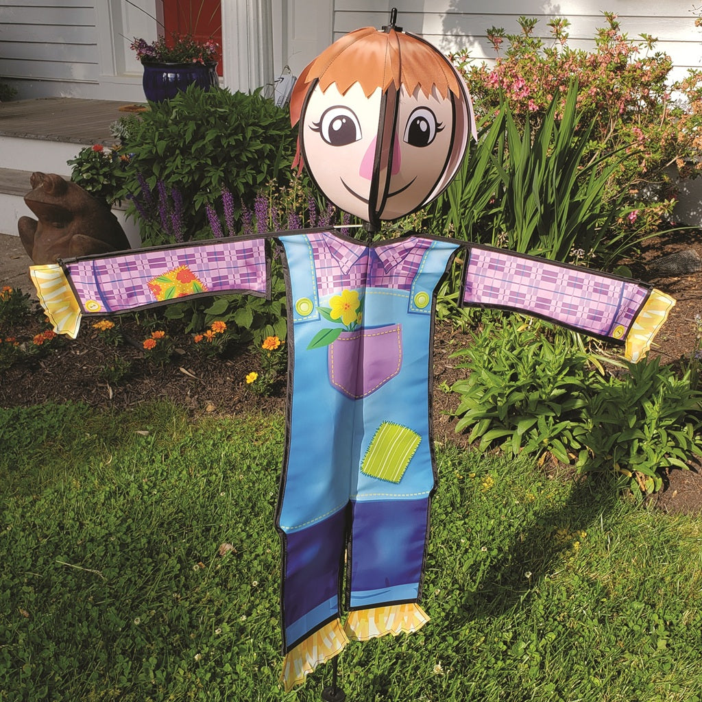 Spinning Friend - Scarecrow Sally