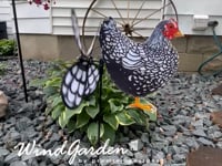 Petite Spinner - Black & White Chicken